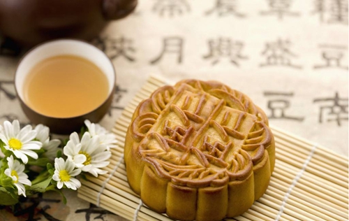 蘇州昱齊盛人力集團歡度中秋國慶，祝福大家節日快樂！