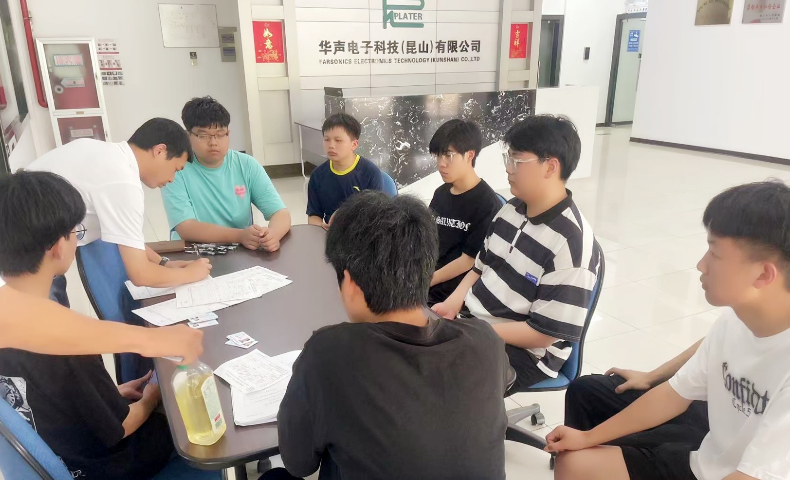  祝賀蘇州昱齊盛與華聲電子科技(昆山)公司成功簽約小時工外包業(yè)務!